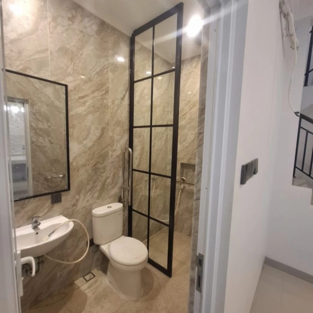 Solusi Kaca Tempered untuk Desain Interior Minimalis